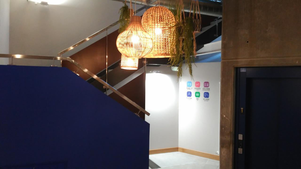 Egunon Bilbao Hostel Ngoại thất bức ảnh