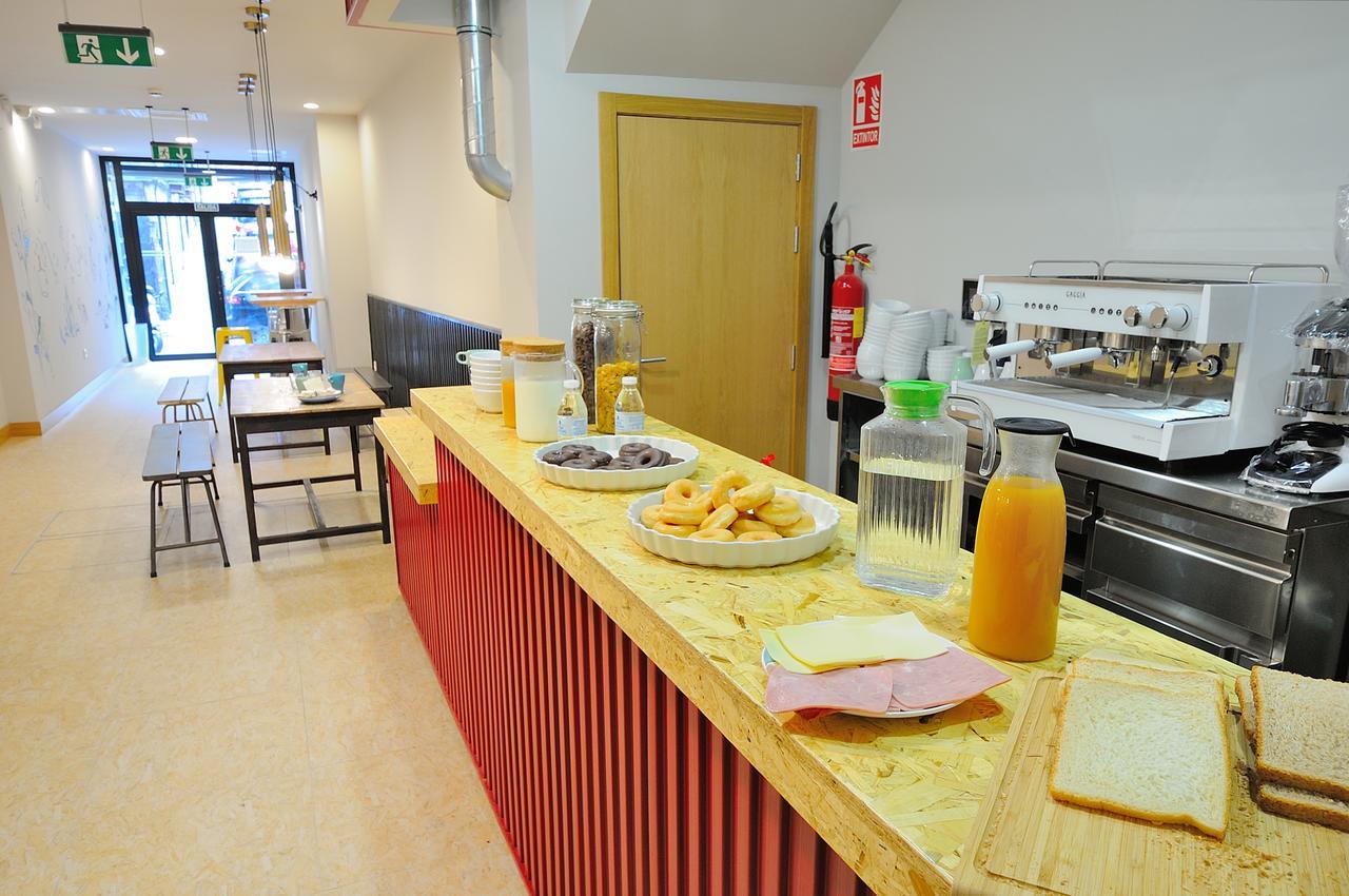 Egunon Bilbao Hostel Ngoại thất bức ảnh