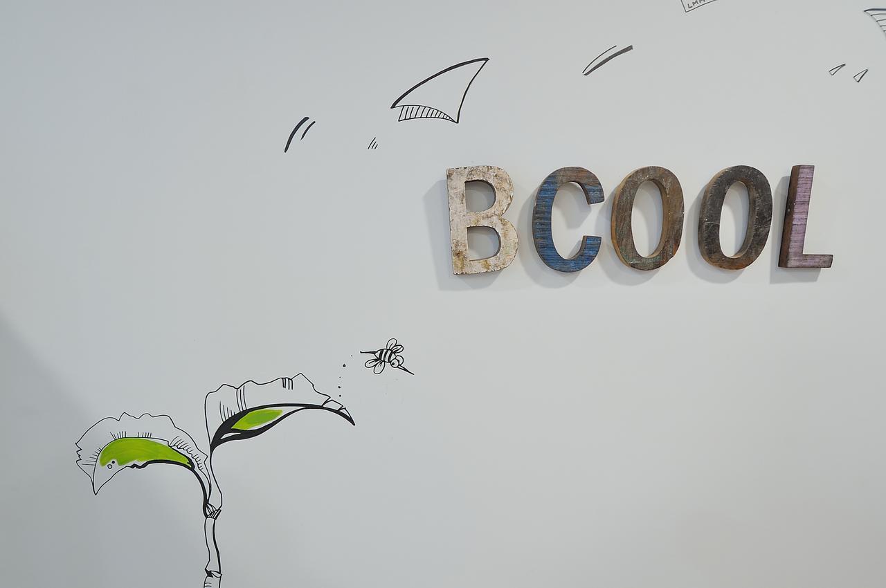 Egunon Bilbao Hostel Ngoại thất bức ảnh