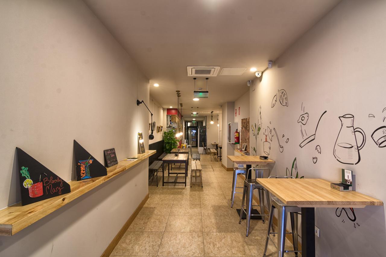 Egunon Bilbao Hostel Ngoại thất bức ảnh