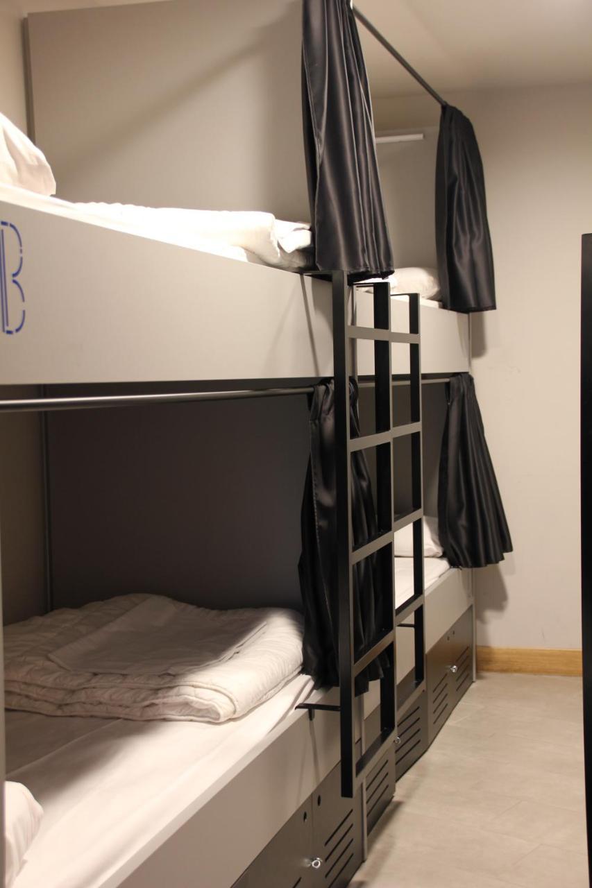 Egunon Bilbao Hostel Ngoại thất bức ảnh